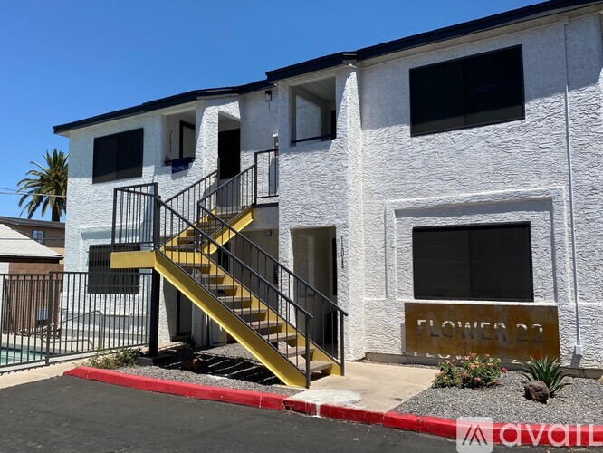 3208 E Flower St, Unit 102 Rental photo 4